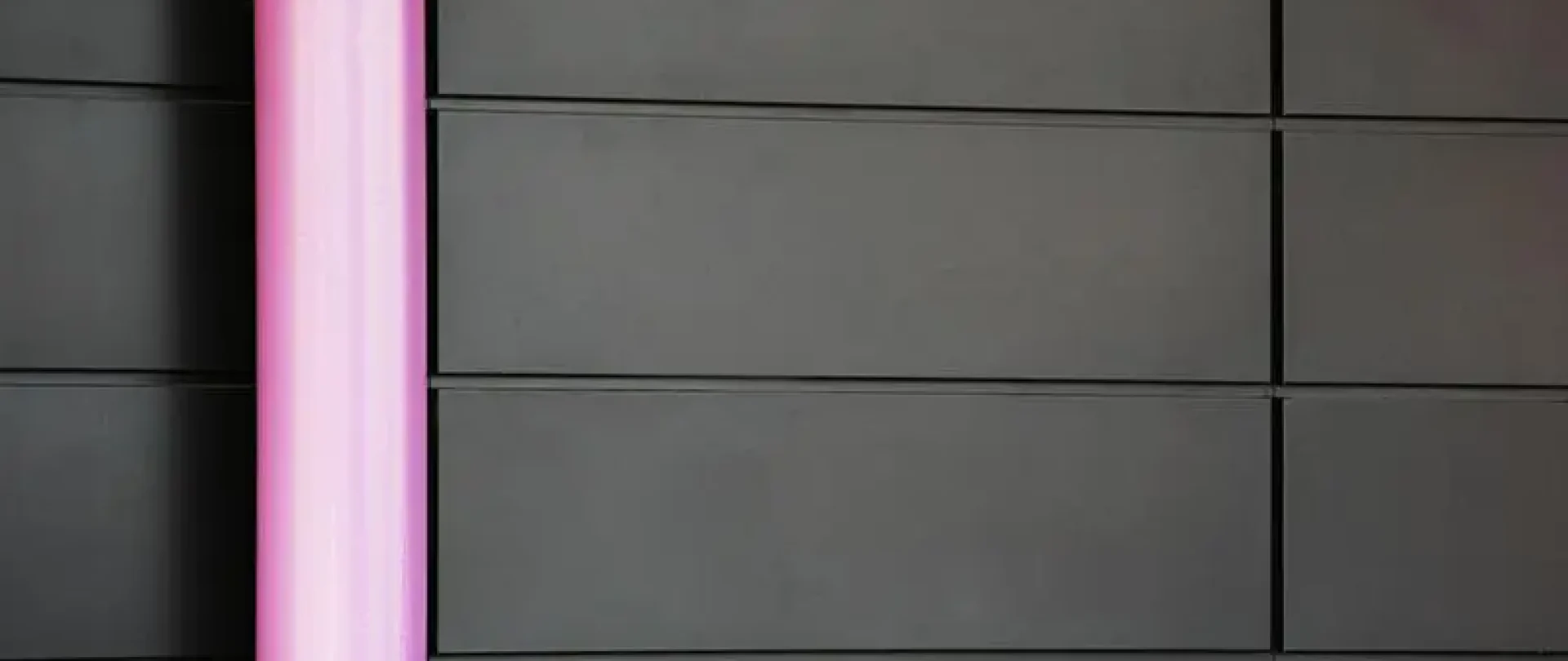 Parmet Mustika Keskus fassaad arhitektuurifoto